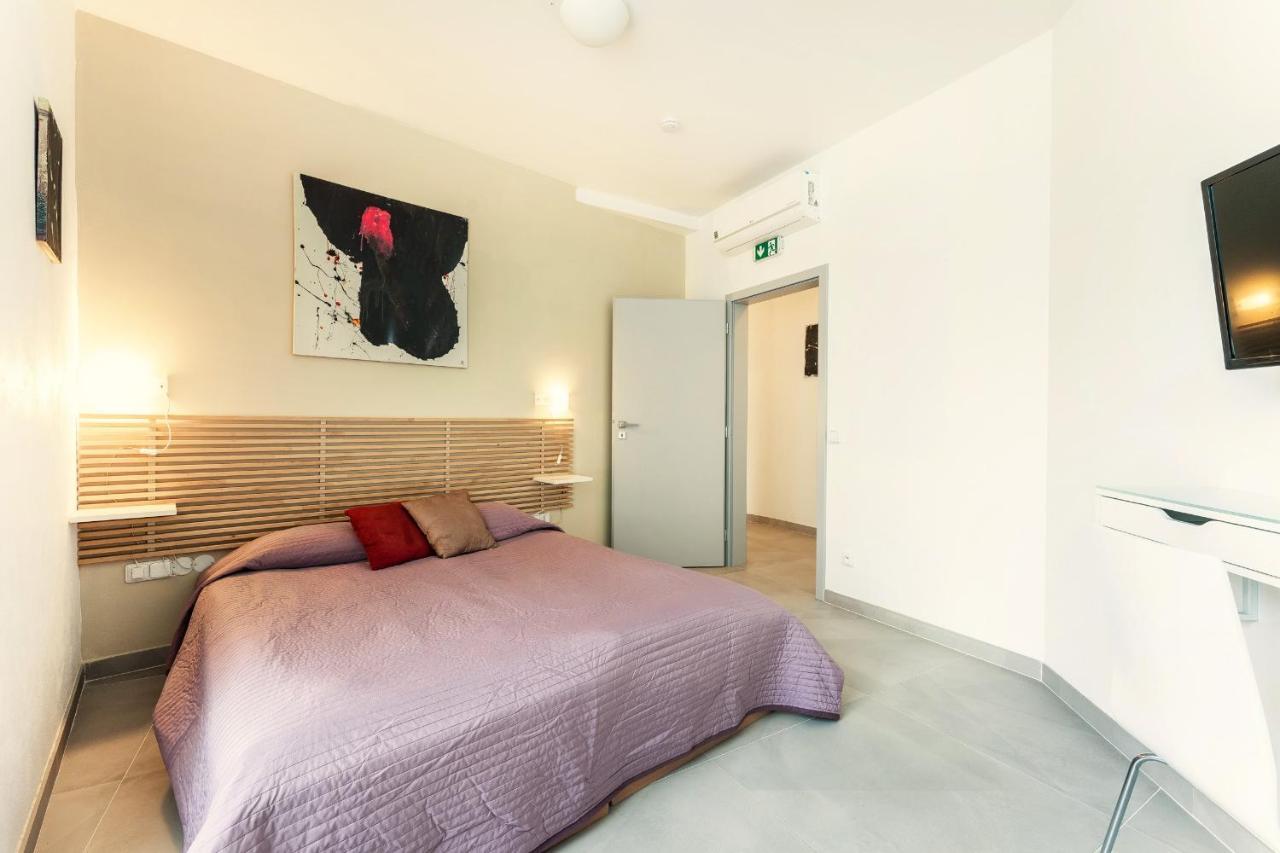 Vincanto Rooms Old Town ปราก ภายนอก รูปภาพ